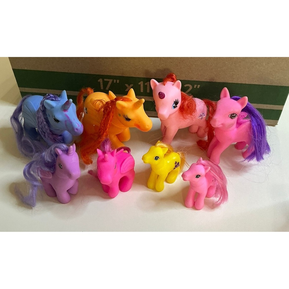 Lot of 8 Vintage Toy‎ Unicorns Horses Mini Ponies Fakies Rainbow Manes Figures